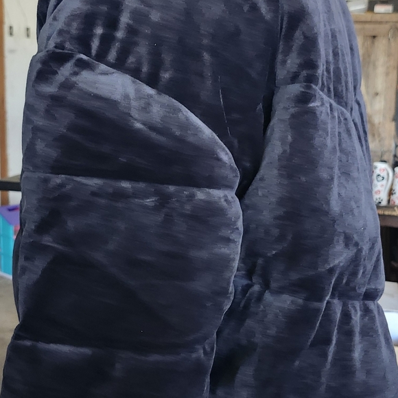 Gorgeous Coat - Picture 2 of 5